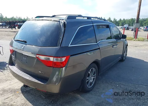 2013 Honda Odyssey Ex-L from USA, damaged, VIN 5FNRL5H69DB071743